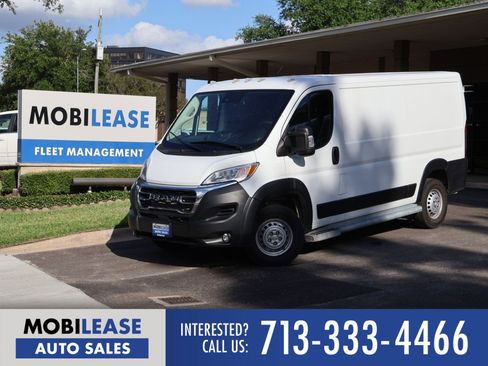 Used 2025 RAM ProMaster 2500 w/ U-Haul Equipment Group FWD image 1