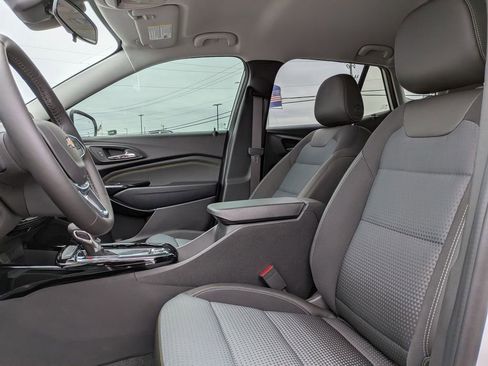 New 2026 Chevrolet Trax LT w/ Driver Confidence Package image 14