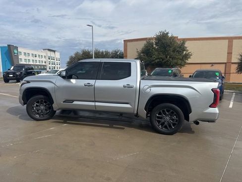 Used 2022 Toyota Tundra Platinum w/ Advanced Package image 5
