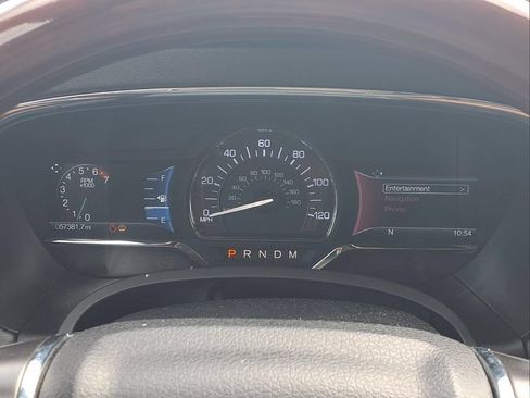 Used 2015 Lincoln Navigator L 2WD image 21