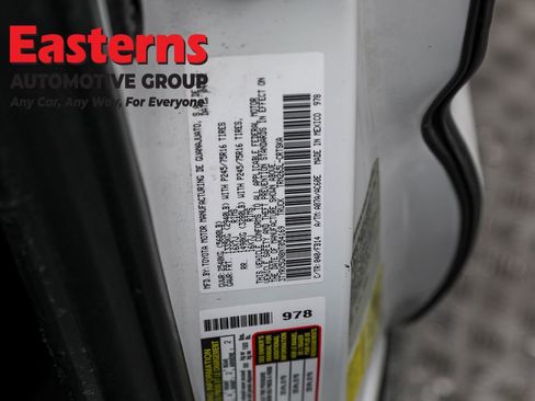 Used 2022 Toyota Tacoma SR w/ SR Convenience Package image 33