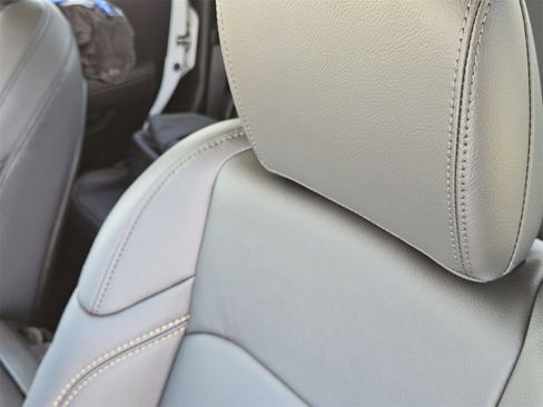 New 2025 Jeep Gladiator Sport image 16