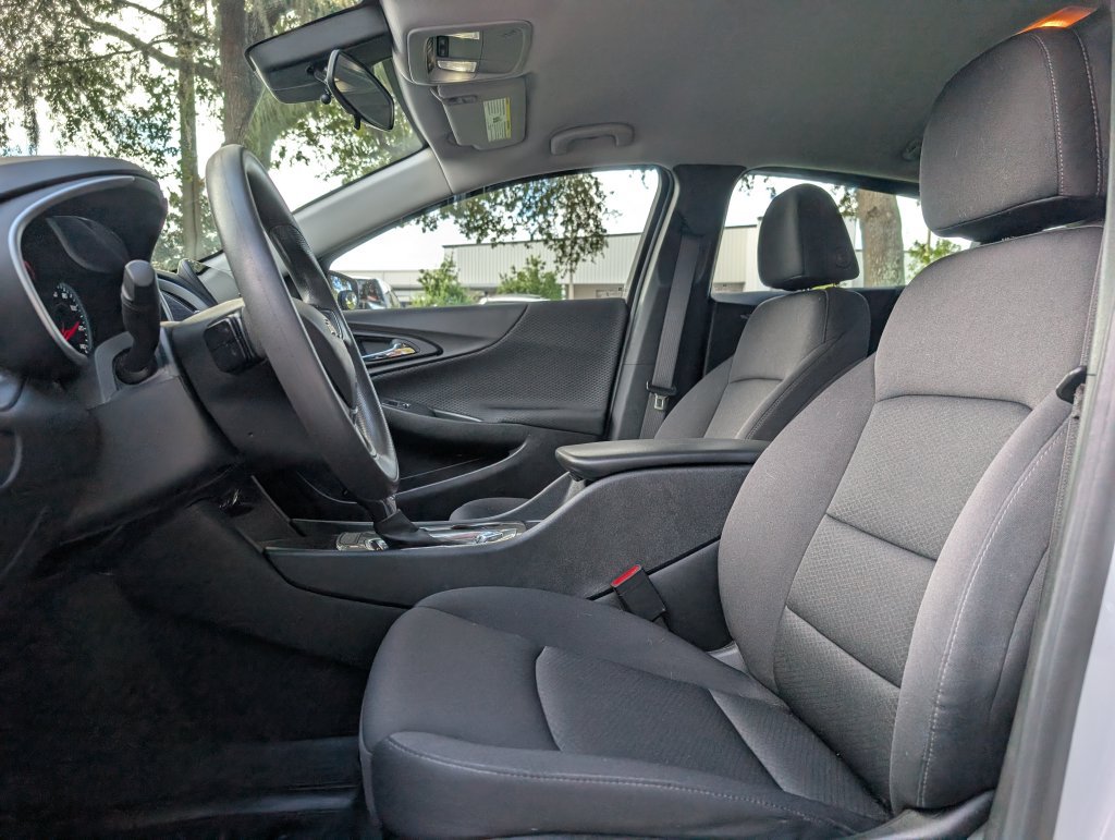 Used 2023 Chevrolet Malibu LS FWD image 15