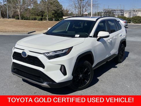 Certified 2022 Toyota RAV4 SE w/ Convenience Package image 1