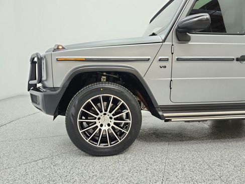 Used 2022 Mercedes-Benz G 550 w/ Exclusive Interior Package image 38