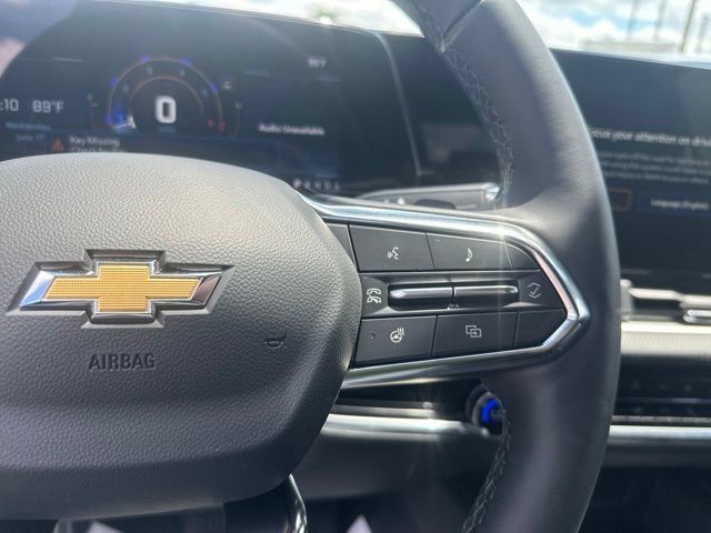New 2026 Chevrolet Equinox LT w/ Convenience Package II FWD image 20