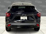 New 2025 Chevrolet Trax RS w/ Sunroof Package image 4