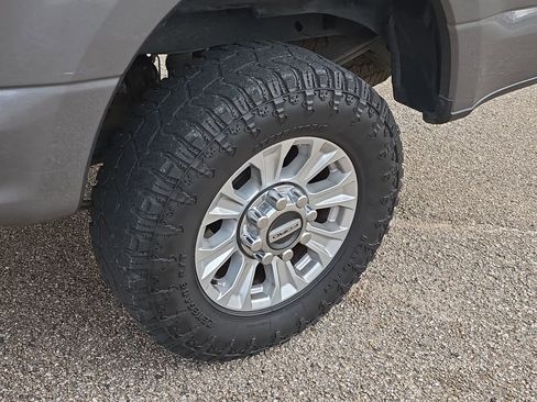 Used 2021 Ford F250 XL w/ STX Appearance Package image 11