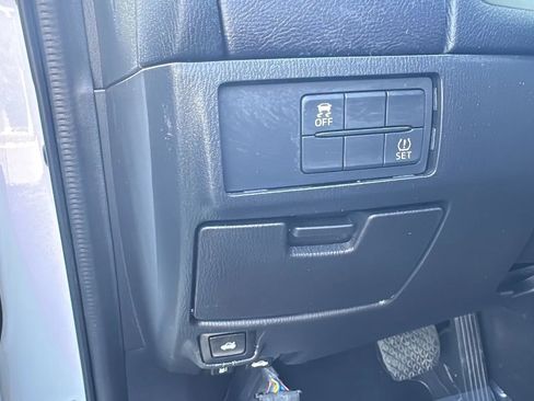 Used 2017 MAZDA MAZDA6 Touring FWD image 34