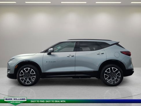 Used 2025 Chevrolet Blazer RS FWD image 7