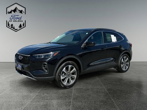 Certified 2025 Ford Escape Platinum AWD/4WD image 1