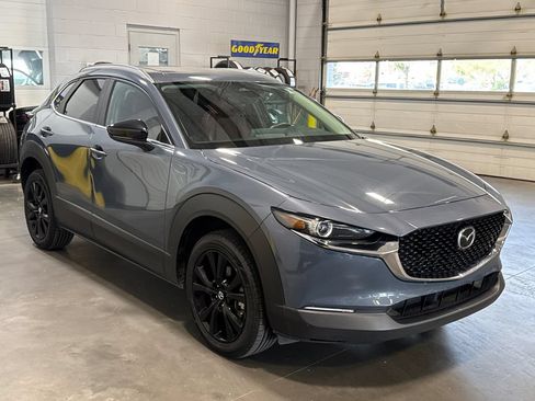 Certified 2025 MAZDA CX-30 AWD 2.5 S w/ Preferred Package image 3