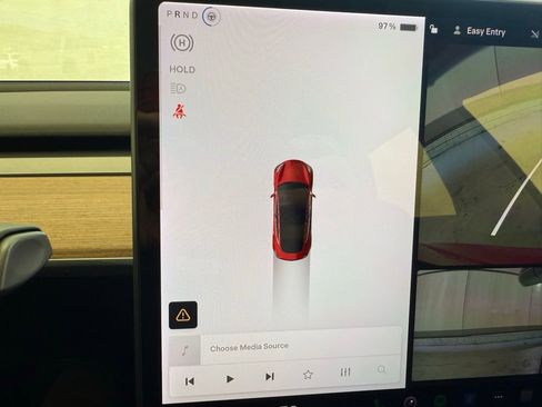 Used 2019 Tesla Model 3 Performance image 19