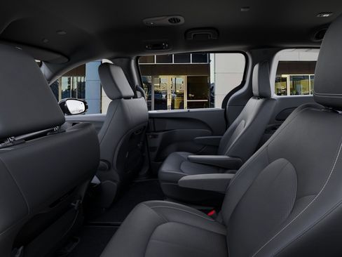 New 2026 Chrysler Voyager LX image 23