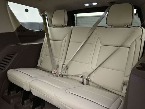 Used 2023 GMC Yukon Denali w/ Max Trailering Package image 6