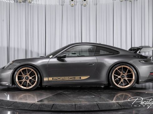 Used 2022 Porsche 911 GT3 image 12