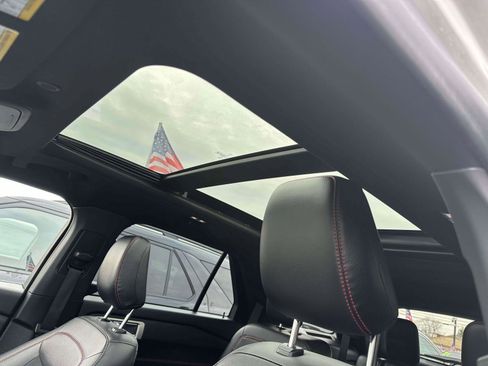 Used 2022 Ford Explorer ST-Line w/ Class IV Trailer Tow Package image 20