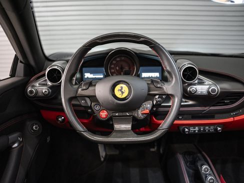 Used 2022 Ferrari F8 Tributo RWD image 36