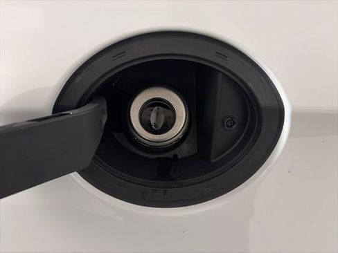 New 2026 Chrysler Pacifica Select image 52