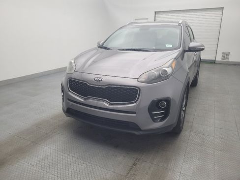 Used 2018 Kia Sportage EX image 14