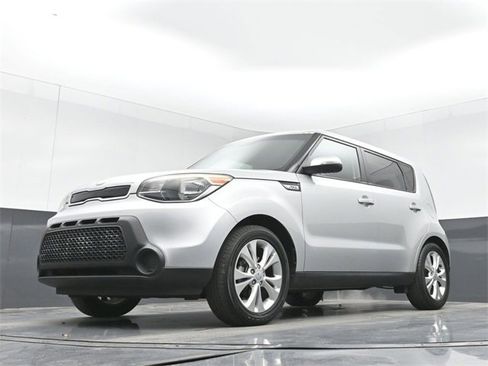 Used 2014 Kia Soul + image 42