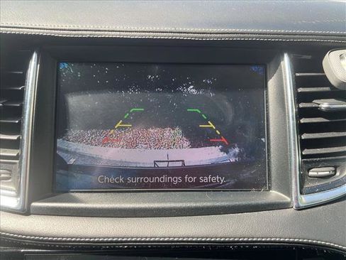 Used 2019 INFINITI QX50 Luxe w/ Navigation Package AWD/4WD image 13