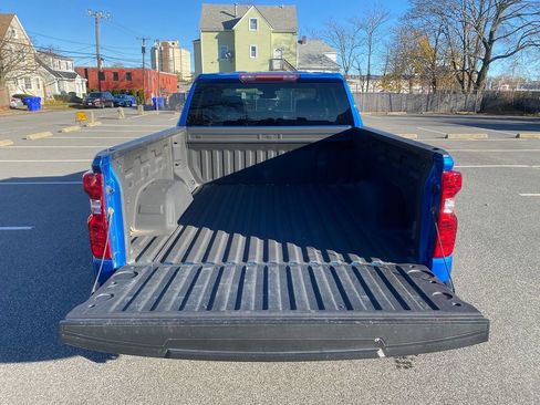 Used 2023 Chevrolet Silverado 1500 Custom image 24