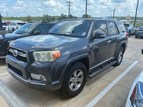 Used 2013 Toyota 4Runner SR5 RWD image 1