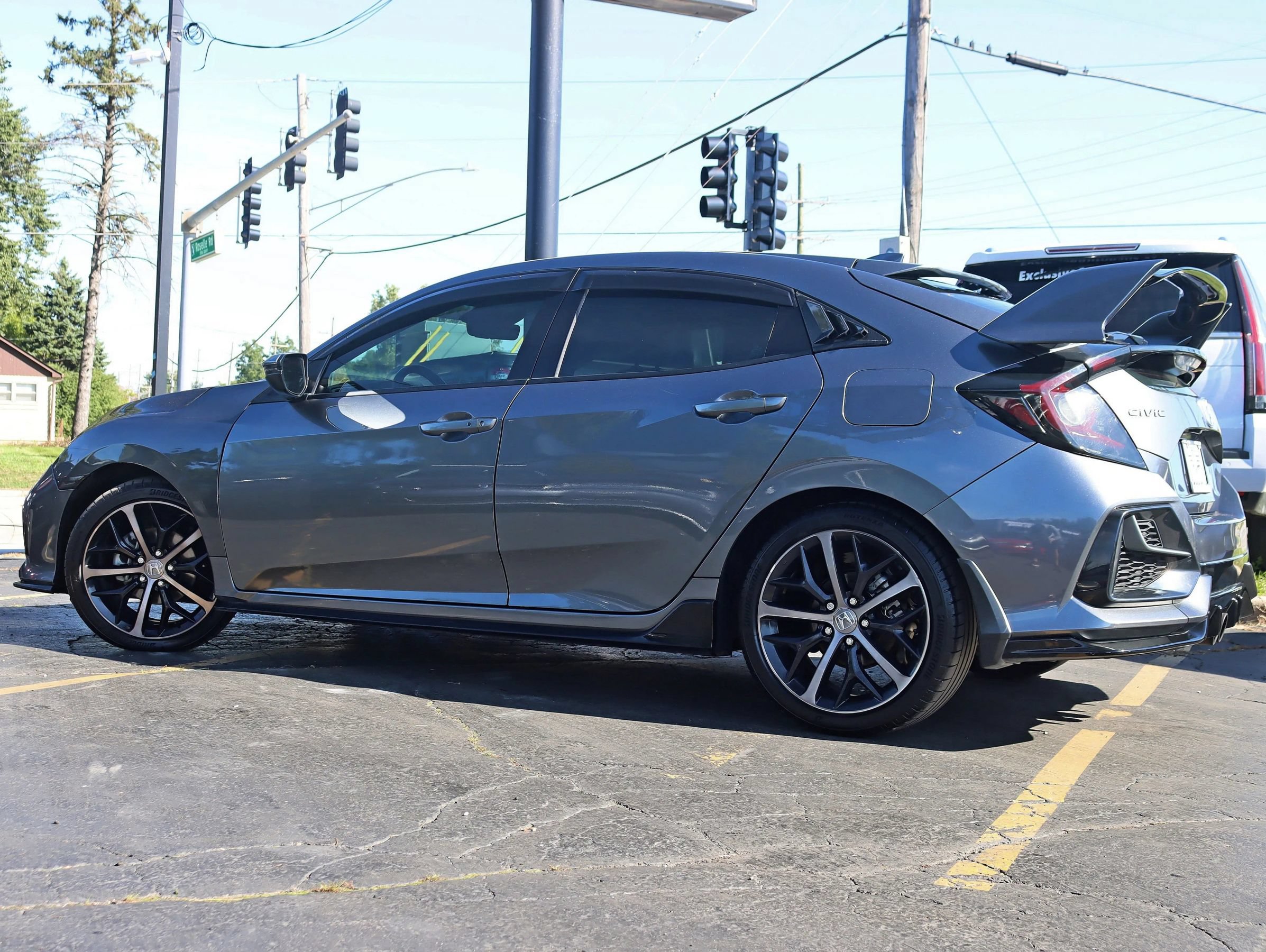 Used 2021 Honda Civic Sport Touring image 10