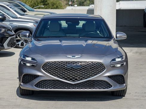 Used 2023 Genesis G70 2.0T image 4