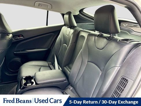 Used 2017 Toyota Prius Prime Advanced FWD image 27