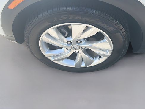 Used 2024 Buick Encore GX Preferred FWD image 36