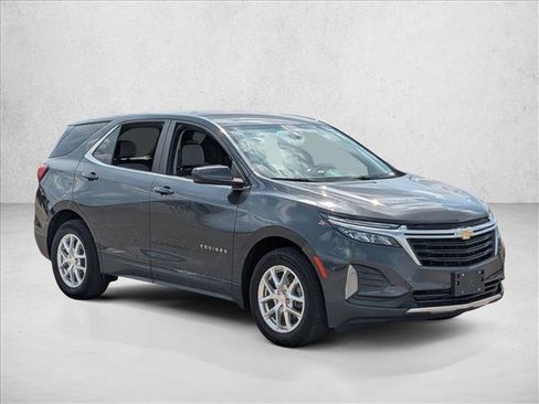 Used 2022 Chevrolet Equinox LT FWD image 3