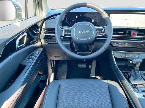 Certified 2026 Kia Carnival SX Prestige image 31