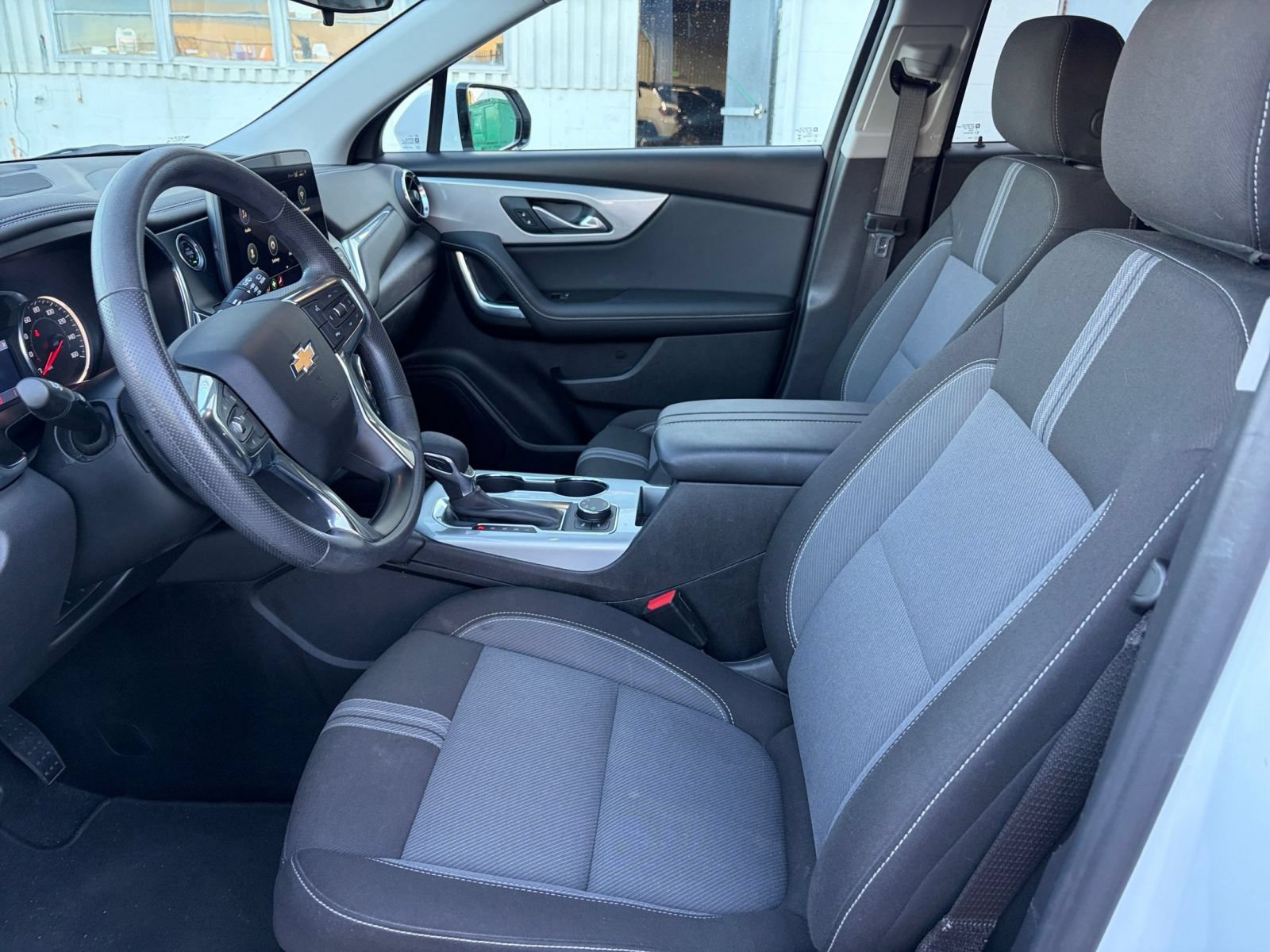 Used 2026 Chevrolet Blazer LT AWD/4WD image 27