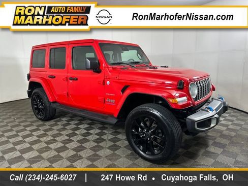 Used 2024 Jeep Wrangler Unlimited Sahara image 1