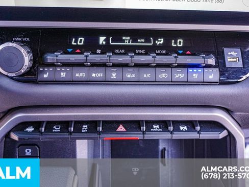 Used 2026 Toyota Sequoia Platinum AWD/4WD image 43