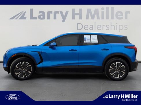 Used 2024 Chevrolet Blazer EV LT image 2