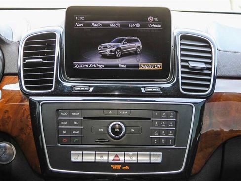 Used 2018 Mercedes-Benz GLS 450 4MATIC image 15