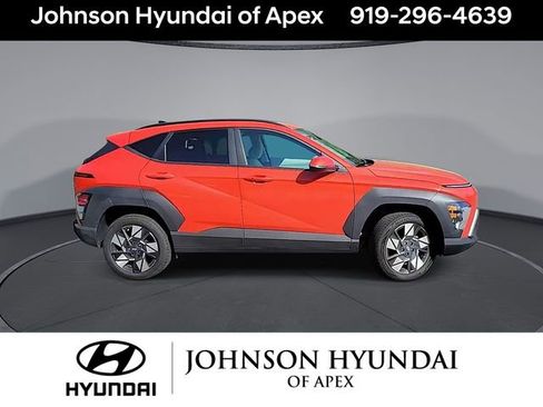 Certified 2024 Hyundai Kona SEL AWD/4WD image 10