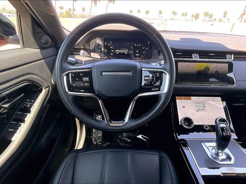 Used 2021 Land Rover Range Rover Evoque R-Dynamic SE AWD/4WD image 5