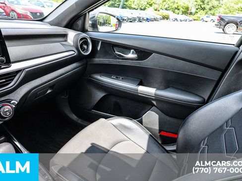 Used 2023 Kia Forte GT-Line w/ GT-Line Technology Package FWD image 43