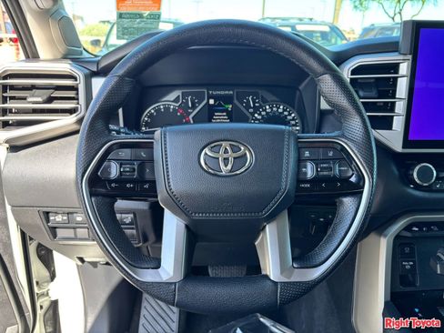 Used 2023 Toyota Tundra Limited AWD/4WD image 20