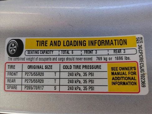 Used 2018 Chevrolet Silverado 1500 LT w/ Texas Edition image 24