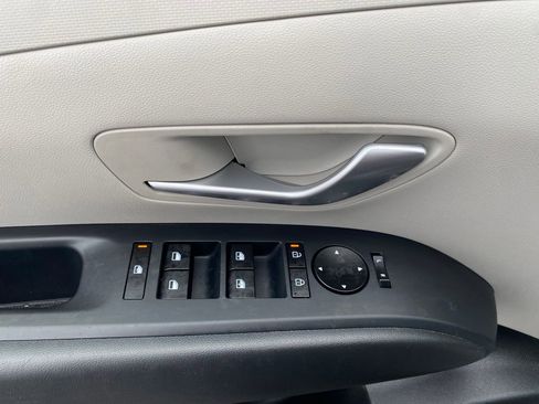 Used 2026 Hyundai Tucson SEL image 13