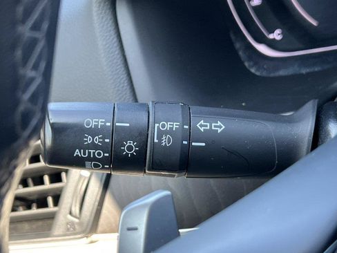 Used 2018 Honda Accord Touring image 22