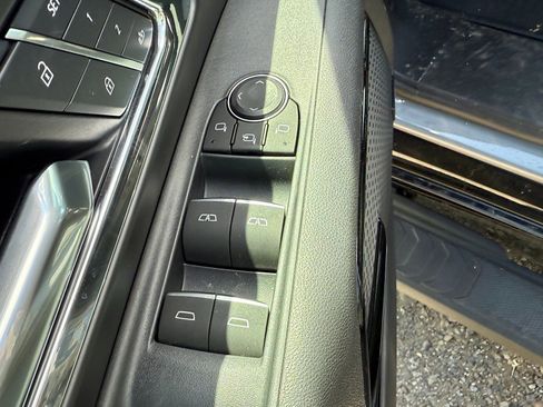 New 2025 Chevrolet Silverado EV RST image 19