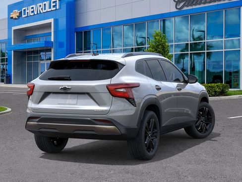 New 2026 Chevrolet Trax ACTIV FWD image 5