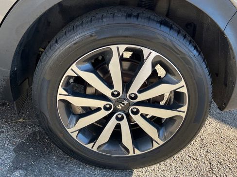Used 2017 Kia Sportage EX image 17
