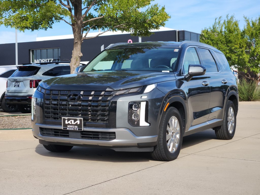 Used 2024 Hyundai Palisade SEL FWD image 2